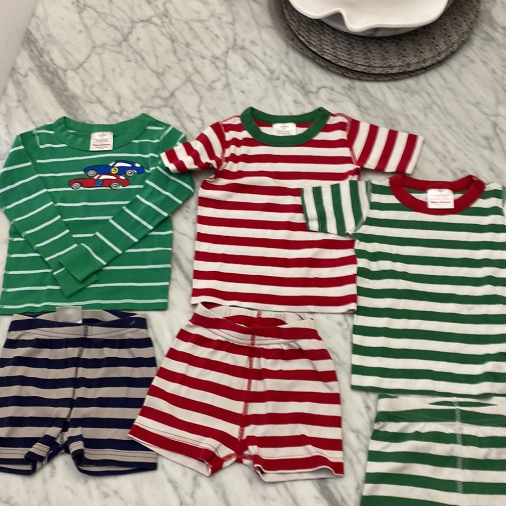 SIX PIECES EUC ❤️❤️  6 pieces! hanna Andersson pjs. Short Johns Size 4